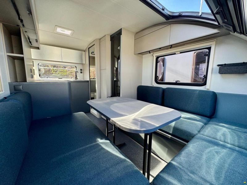 Adria Action Sports 391 LH