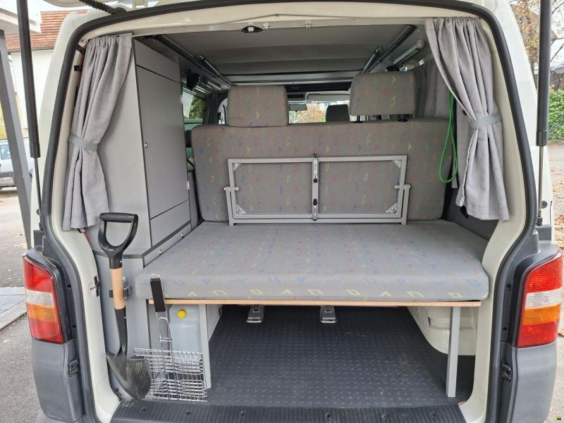 Volkswagen T5 2.5 TDI MAREMONTI FAMILY CAMPER 4SITZ