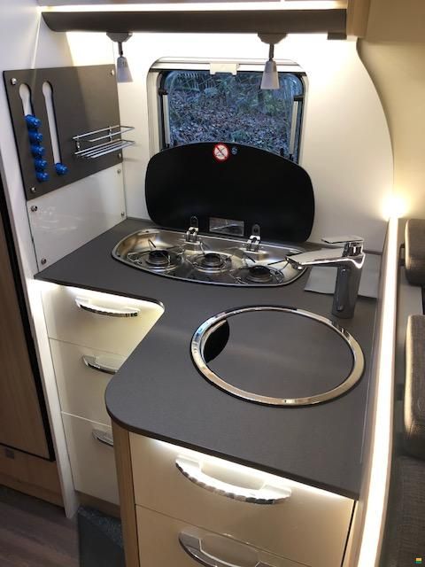 Bürstner Lyseo 690G