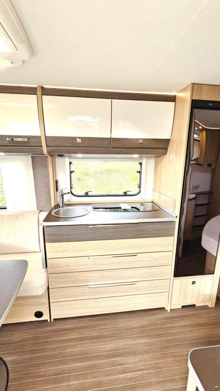 Bürstner Averso 490 TS