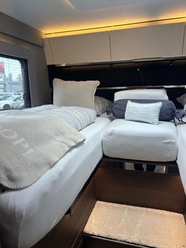 Adria Supersonic 780 SL