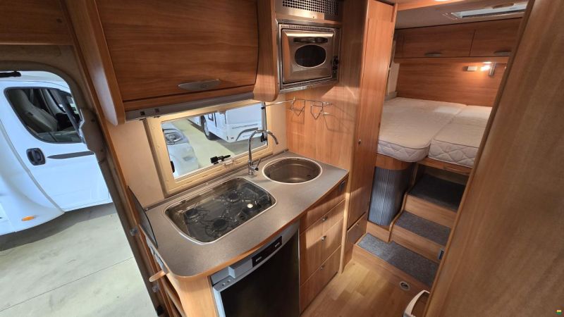 Adria Coral Silver S 660 SL