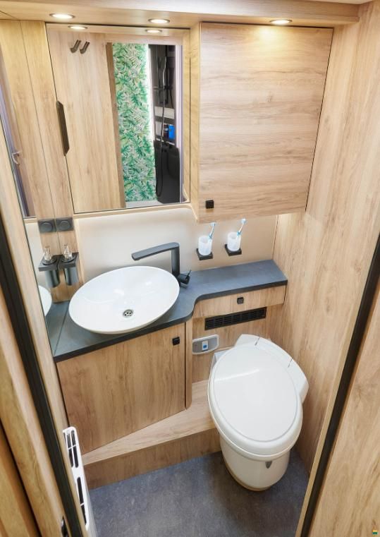 Eura Mobil Profila T 726 EF Freestyle