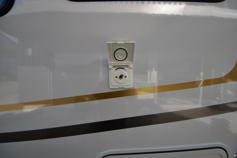 Eura Mobil Profila T 726 EF Freestyle