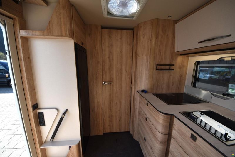 Eura Mobil Profila T 726 EF Freestyle