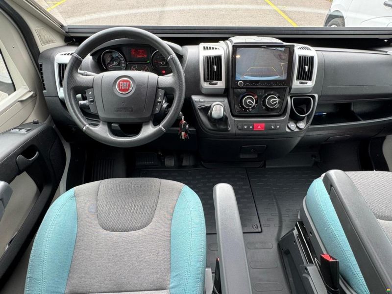 Adria S65L TEILIN.AUTOMAT.LÄNGSBETT