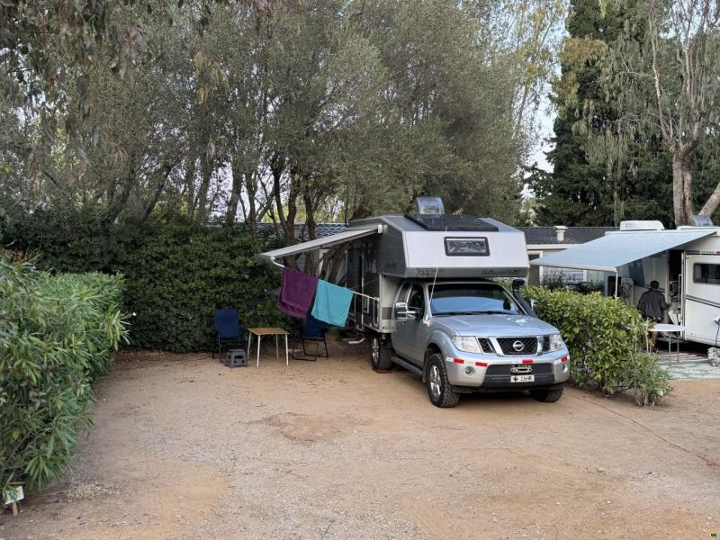 bimobil Nissan Navara mit Wohnkabine