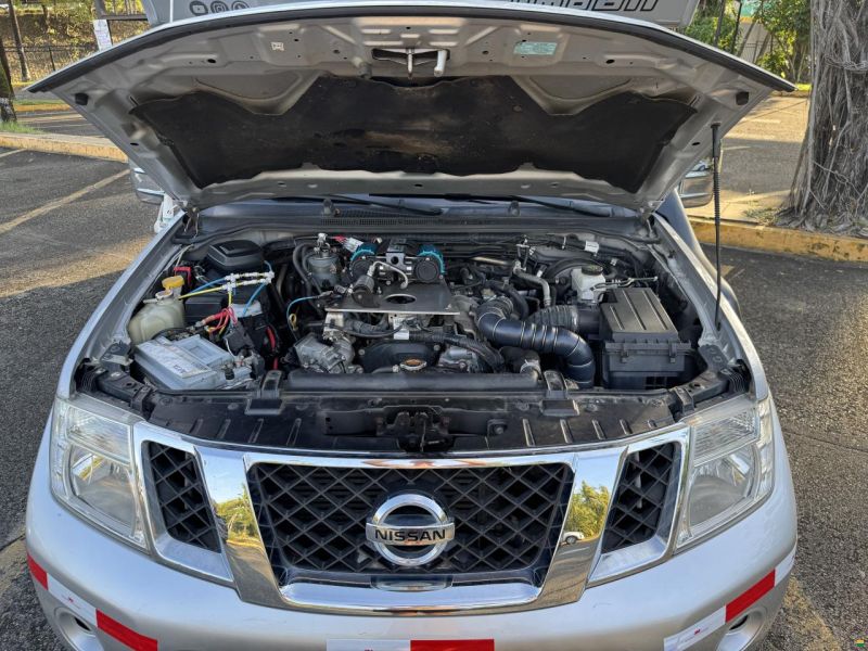 bimobil Nissan Navara mit Wohnkabine