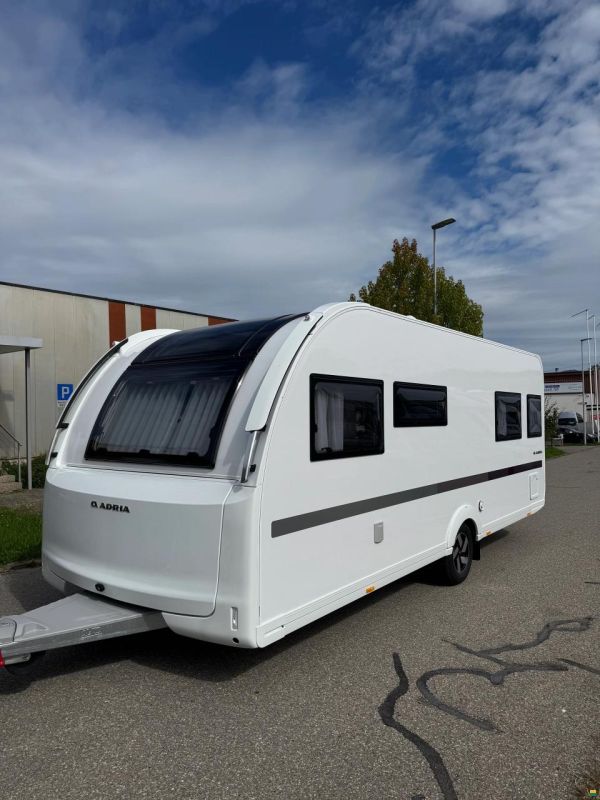 Adria Adora 572 UT