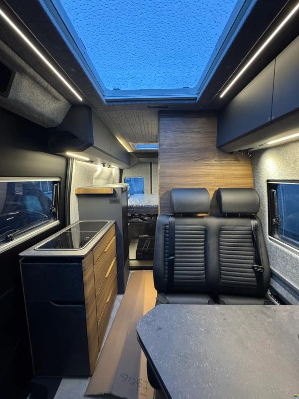 Mercedes Benz Supertwin MB 600 SPB