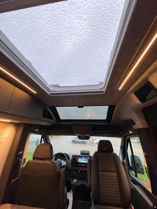 Mercedes Benz Supertwin MB 600 SPB