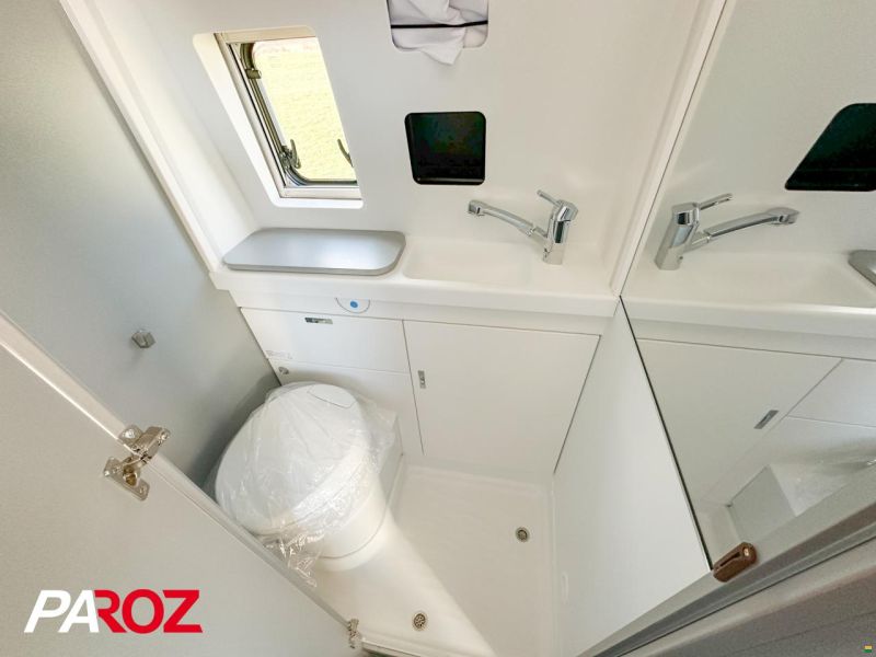 Weinsberg Cara Bus Grey 600 MQH Edition Fire