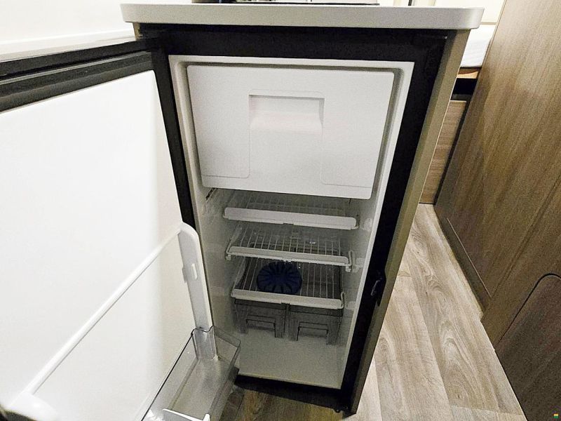 Carado CVE 540 2.2 HUBDACH AUTOMAT MJ