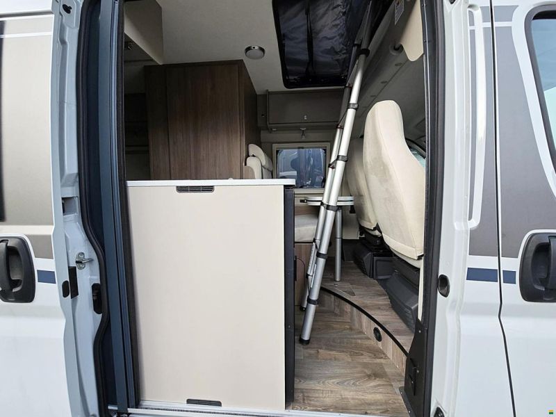 Carado CVE 540 2.2 HUBDACH AUTOMAT MJ