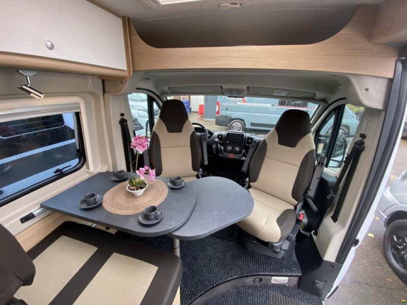 Roadcar R640, Citroen Jumper 2.2HDI 140PS