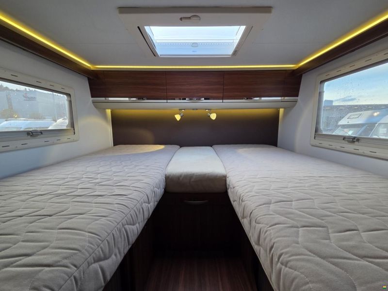 Adria Coral Supreme S 670 SL