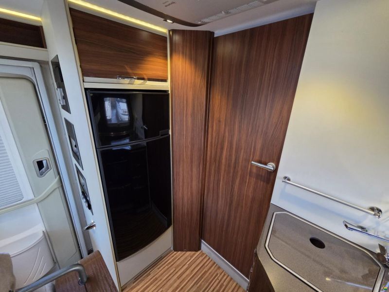 Adria Coral Supreme S 670 SL