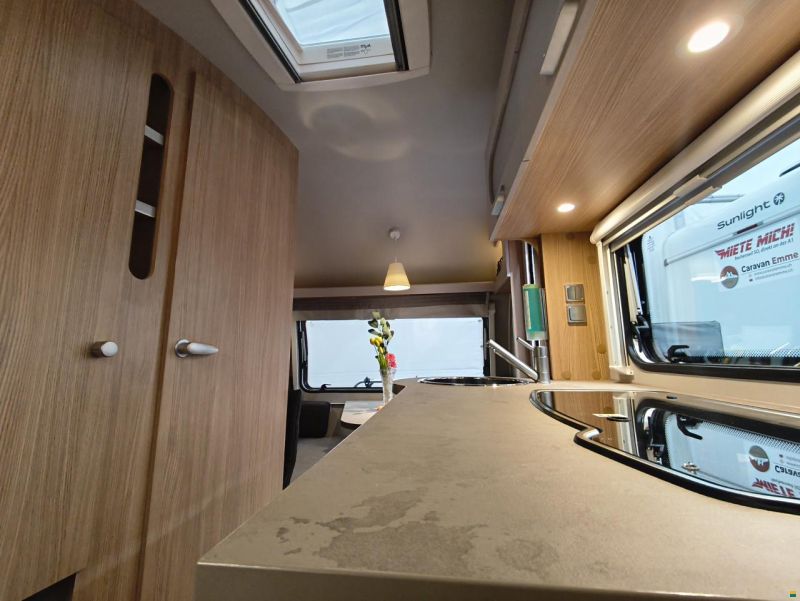 T@B 400td mit Küche, Sitzgruppe, WC, Mover!