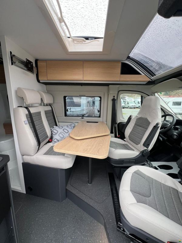 Adria Twin 60Y 640 SLB