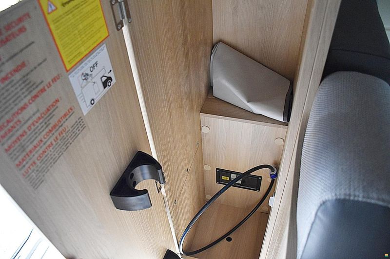 Ford DREAMER COMPACT CAPLAND AUTOMAT