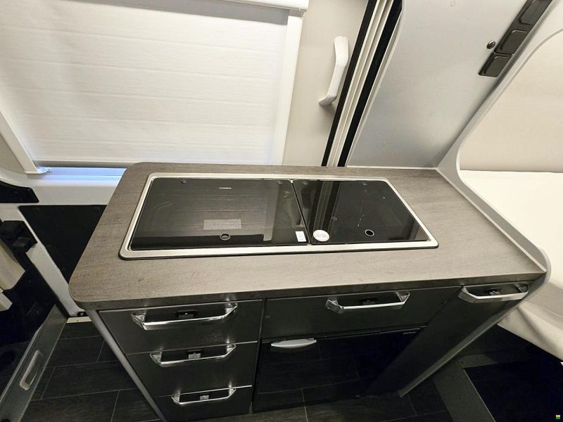 Weinsberg CARATOUR 600 ME 2.3 MJ