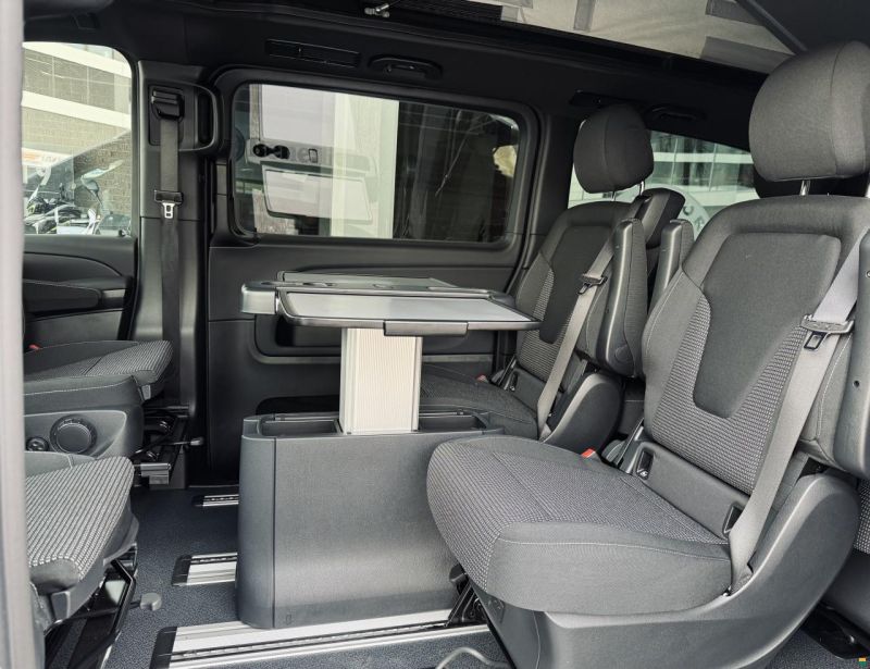 Pössl Vanstar V300 d lang AMG-Line 4matic