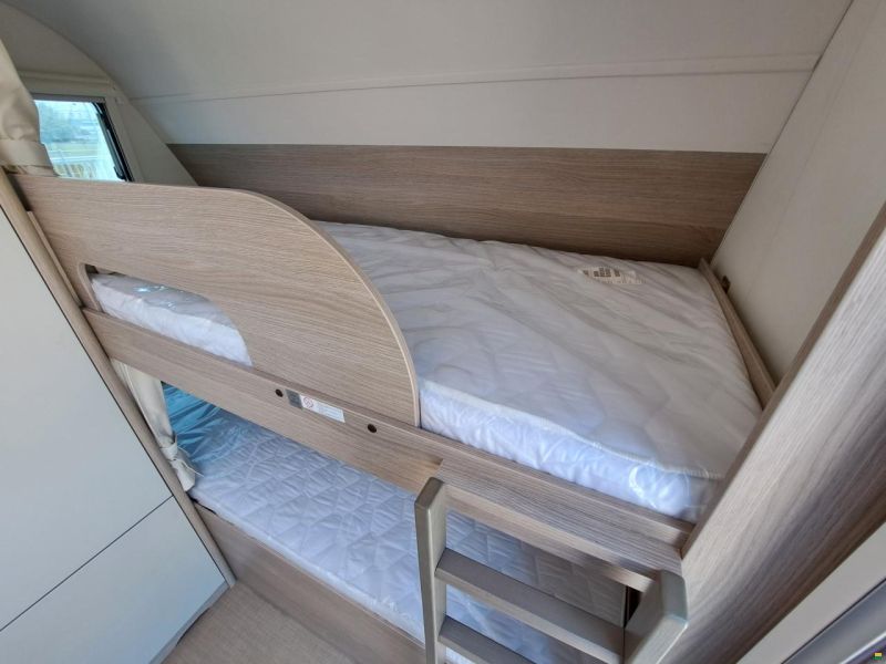 Bürstner Premio Plus 440 TK