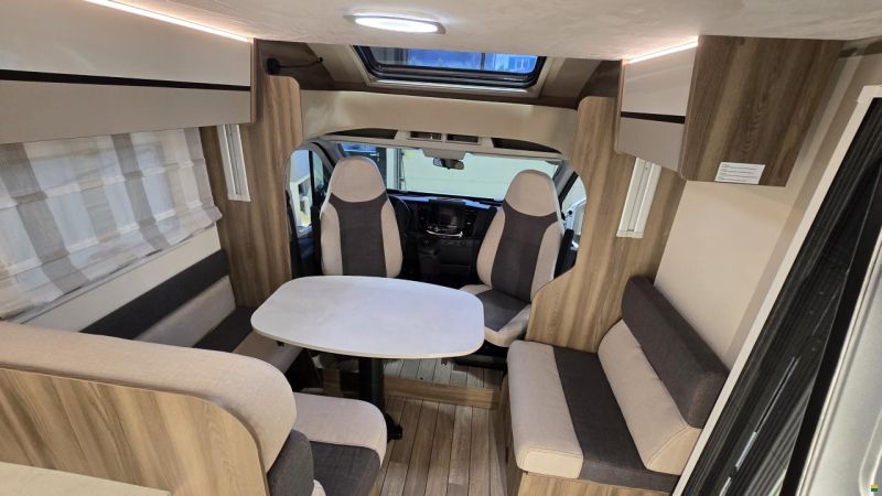 Roller Team Kronos 284 TL / Modelljahr 2026