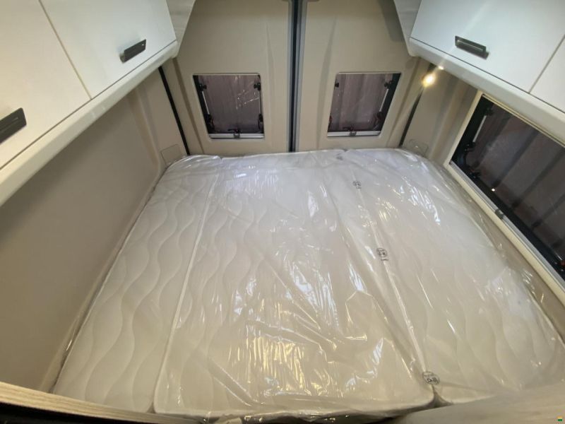 Roller Team Livingstone 2 Sport, Fiat 140PS Automat