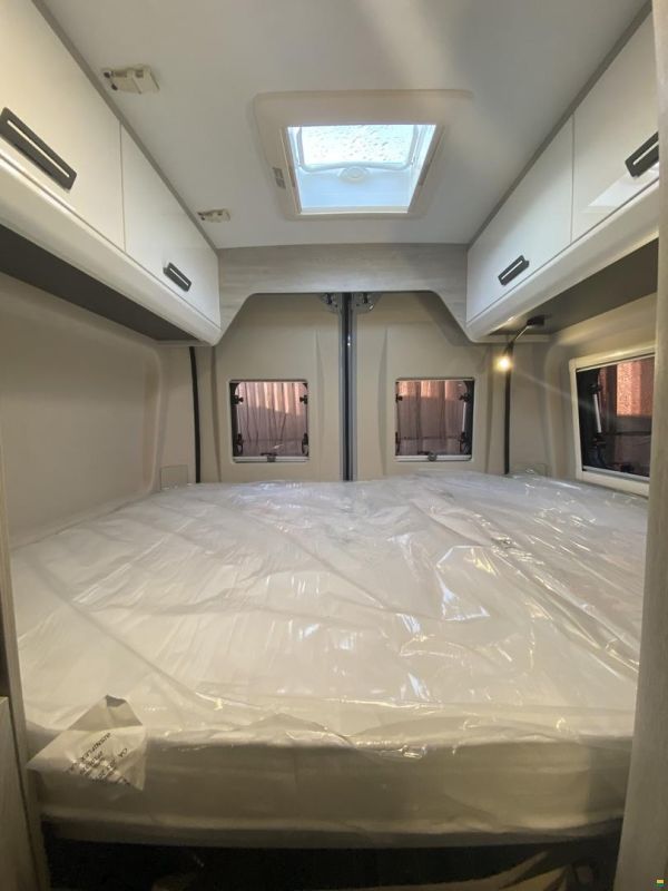 Roller Team Livingstone 2 Sport, Fiat 140PS Automat