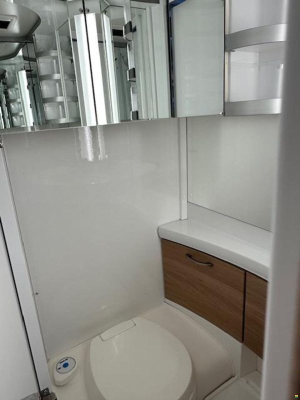 Hobby De Luxe 515 UHL