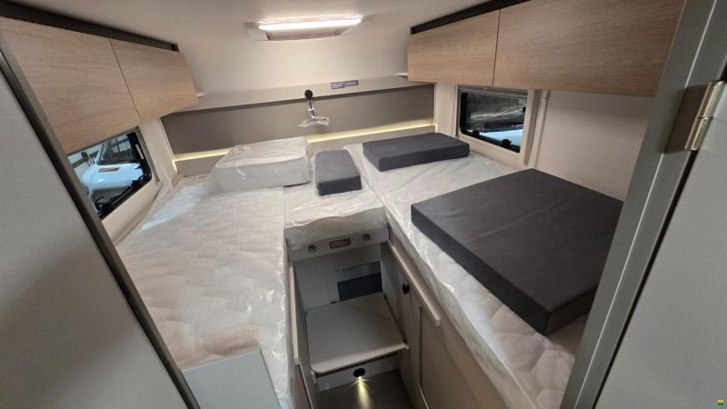 LMC Tracer V 670 - MJ2026