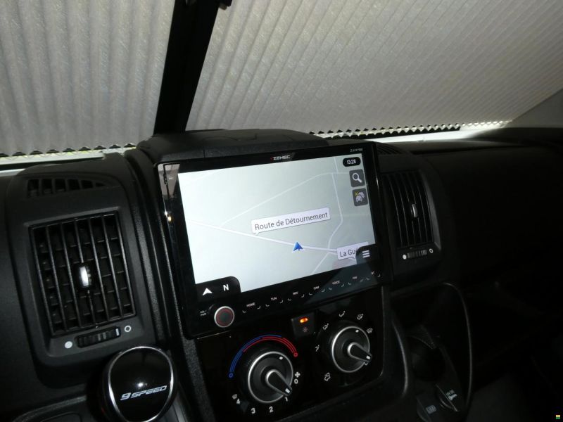 Pössl Trenta 640 aut. 9