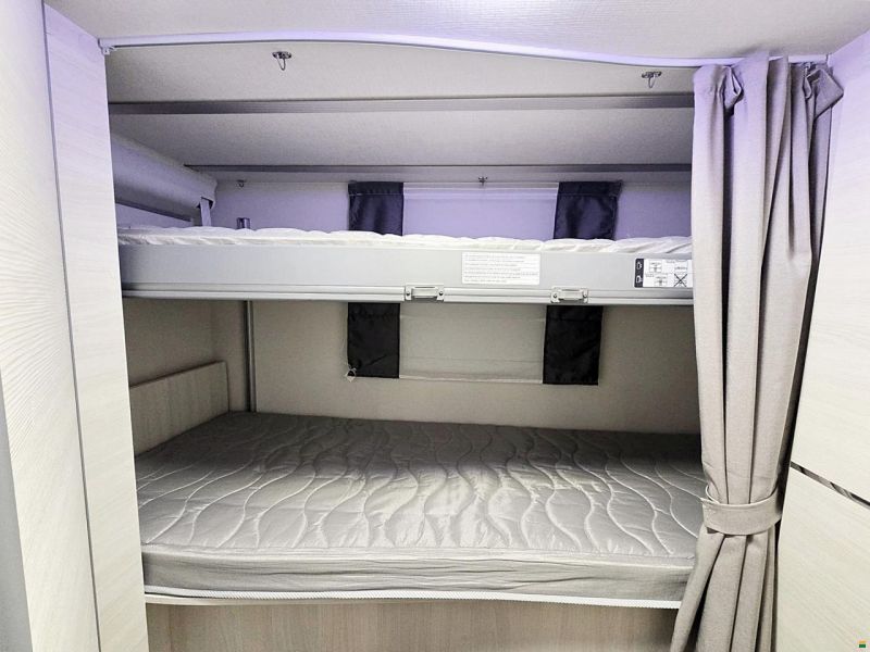 Challenger 380 GRAPHITE EDITION PREMIUM 2.0 AUTOMAT