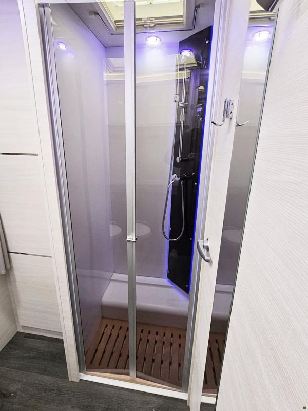 Challenger 380 GRAPHITE EDITION PREMIUM 2.0 AUTOMAT