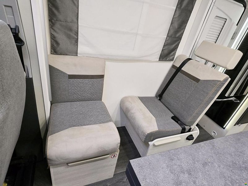 Challenger 380 GRAPHITE EDITION PREMIUM 2.0 AUTOMAT