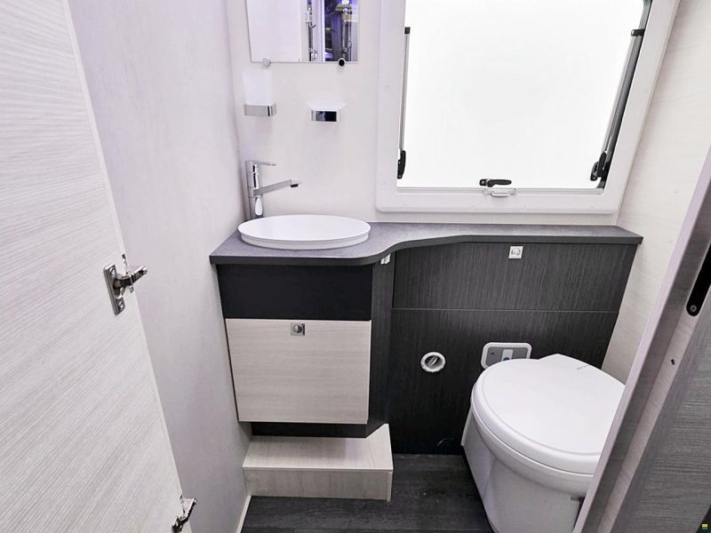 Challenger 380 GRAPHITE EDITION PREMIUM 2.0 AUTOMAT