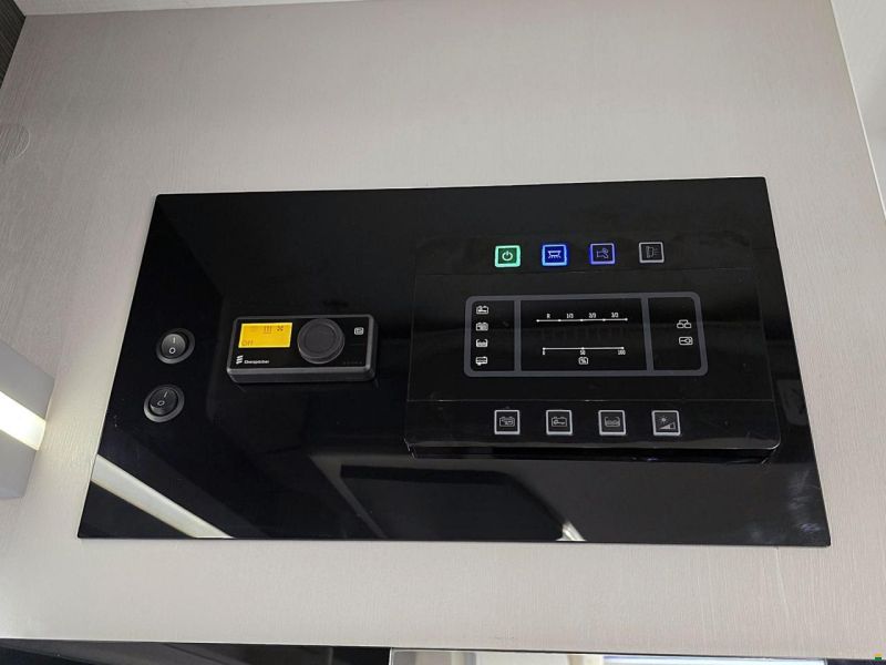 Challenger 380 GRAPHITE EDITION PREMIUM 2.0 AUTOMAT