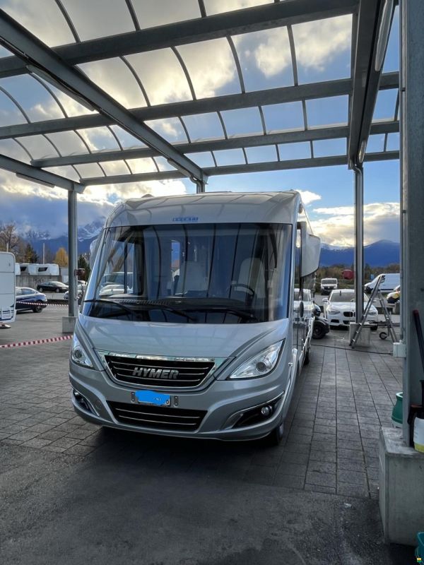 Hymer B708SL