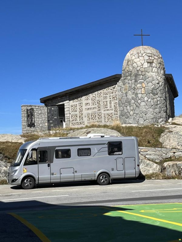 Hymer B708SL