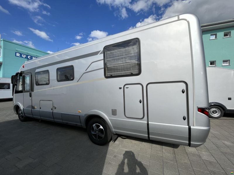 Hymer B708SL