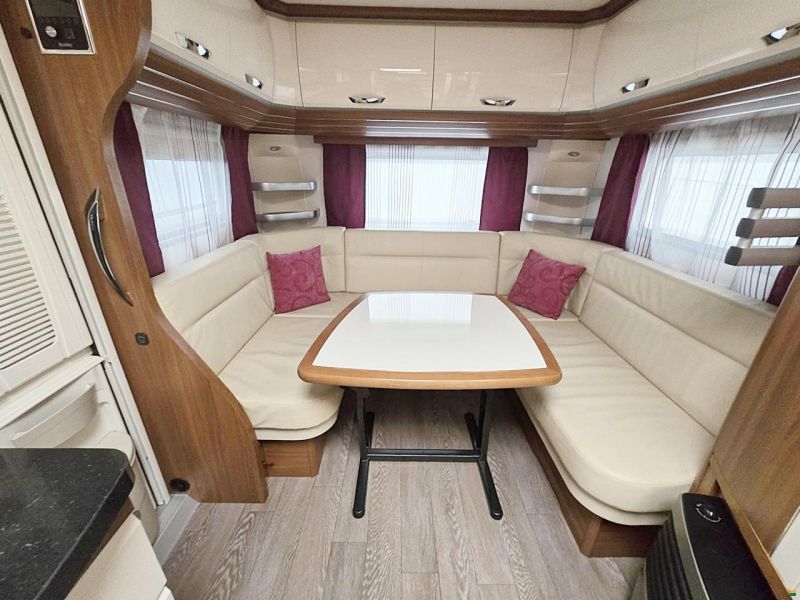 Hobby 495 UL PREMIUM CAMPER