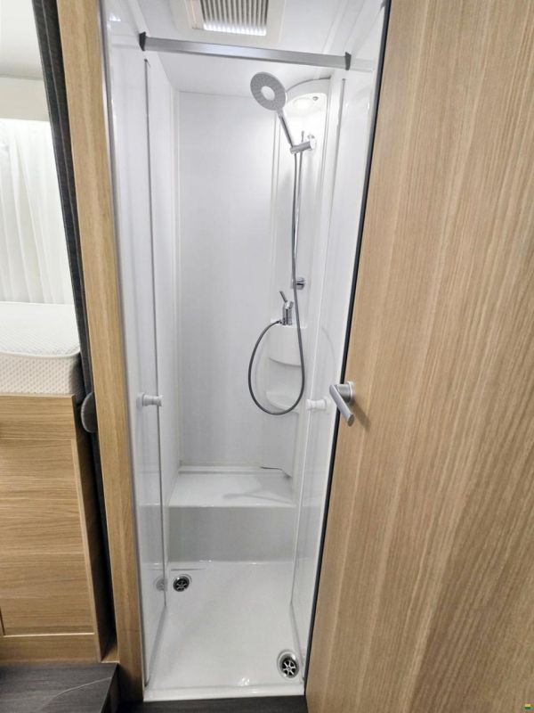 Adria Coral 650 DL AXESS 2.2 HDI