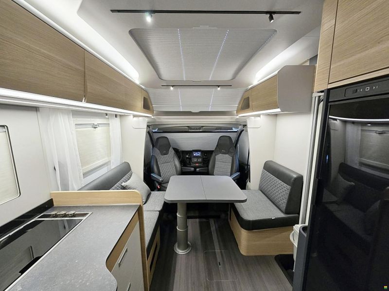 Adria Coral 650 DL AXESS 2.2 HDI