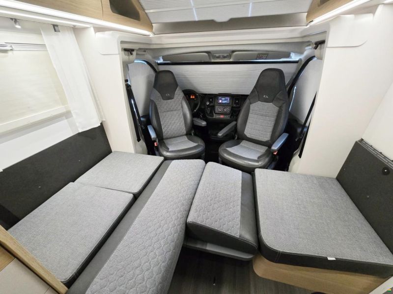 Adria Coral 650 DL AXESS 2.2 HDI