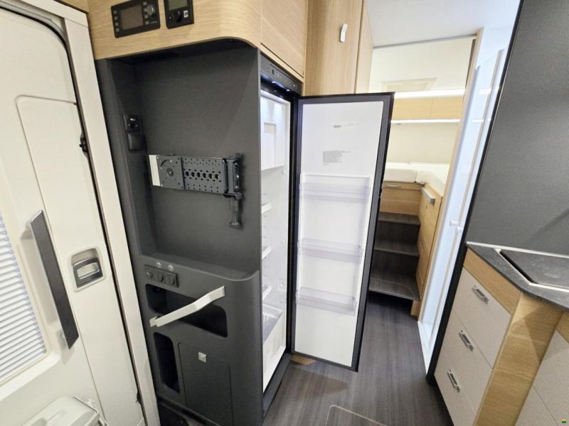 Adria Coral 650 DL AXESS 2.2 HDI