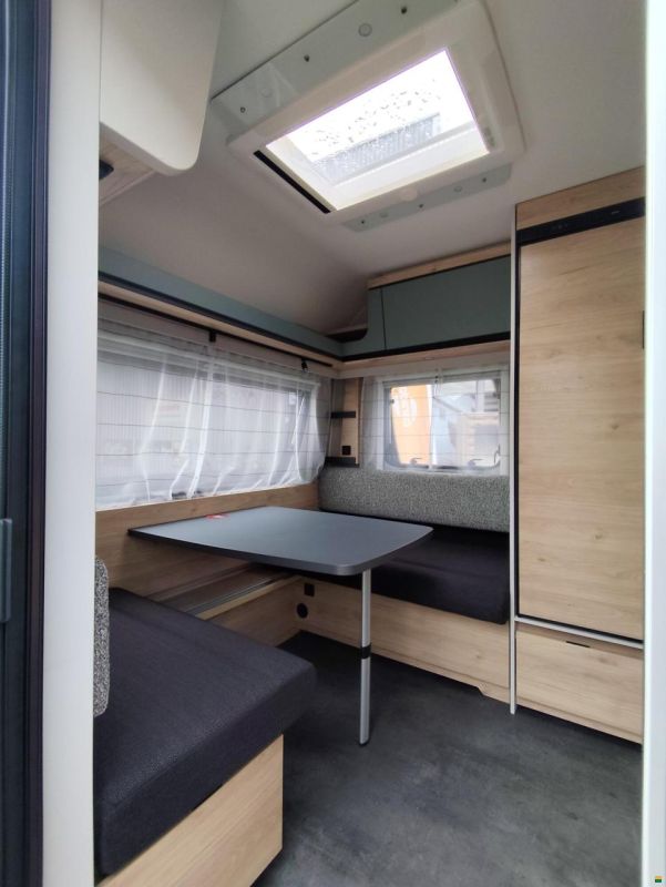 Dethleffs Camper 460 EL