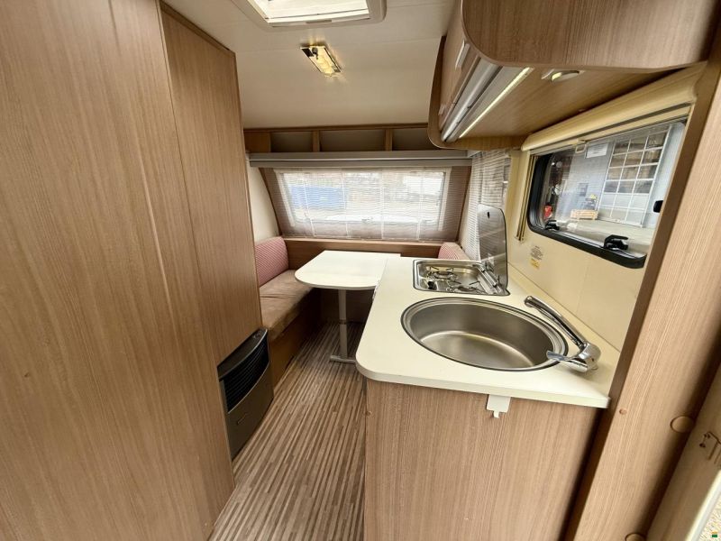 Adria Aviva Lite 370DD