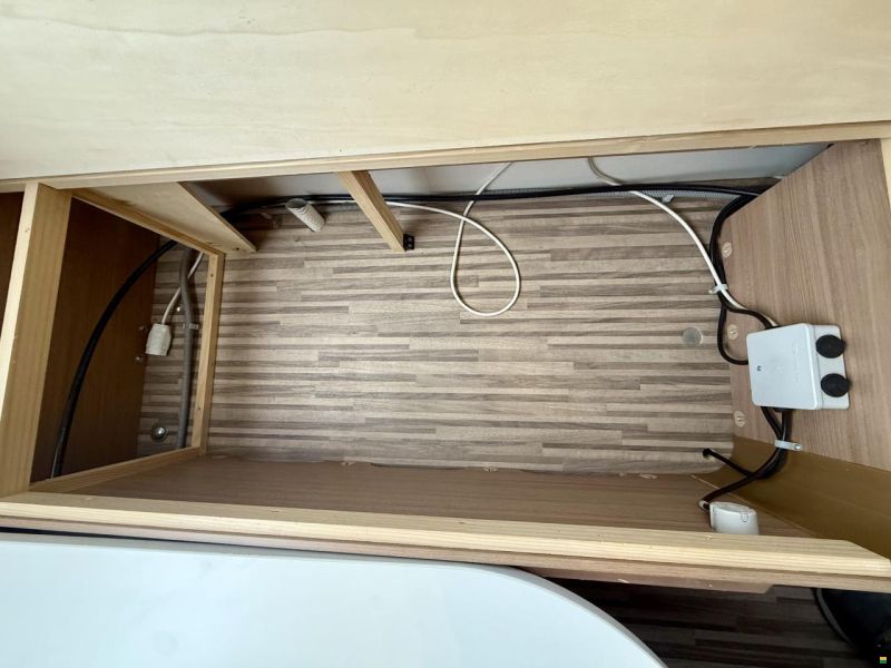 Adria Aviva Lite 370DD