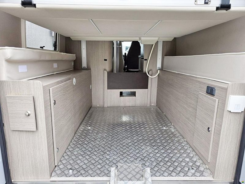 Chausson V 690 PREMIUM ROAD LINE 2.3 9G-AUTOMATIK